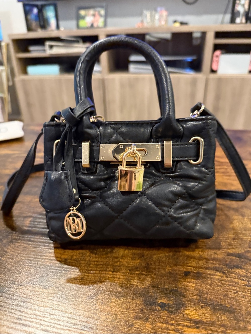 NWT BADGLEY MISCHKA QUILTED MINI TOTE PURSE WITH FRONT LOCK BLACK